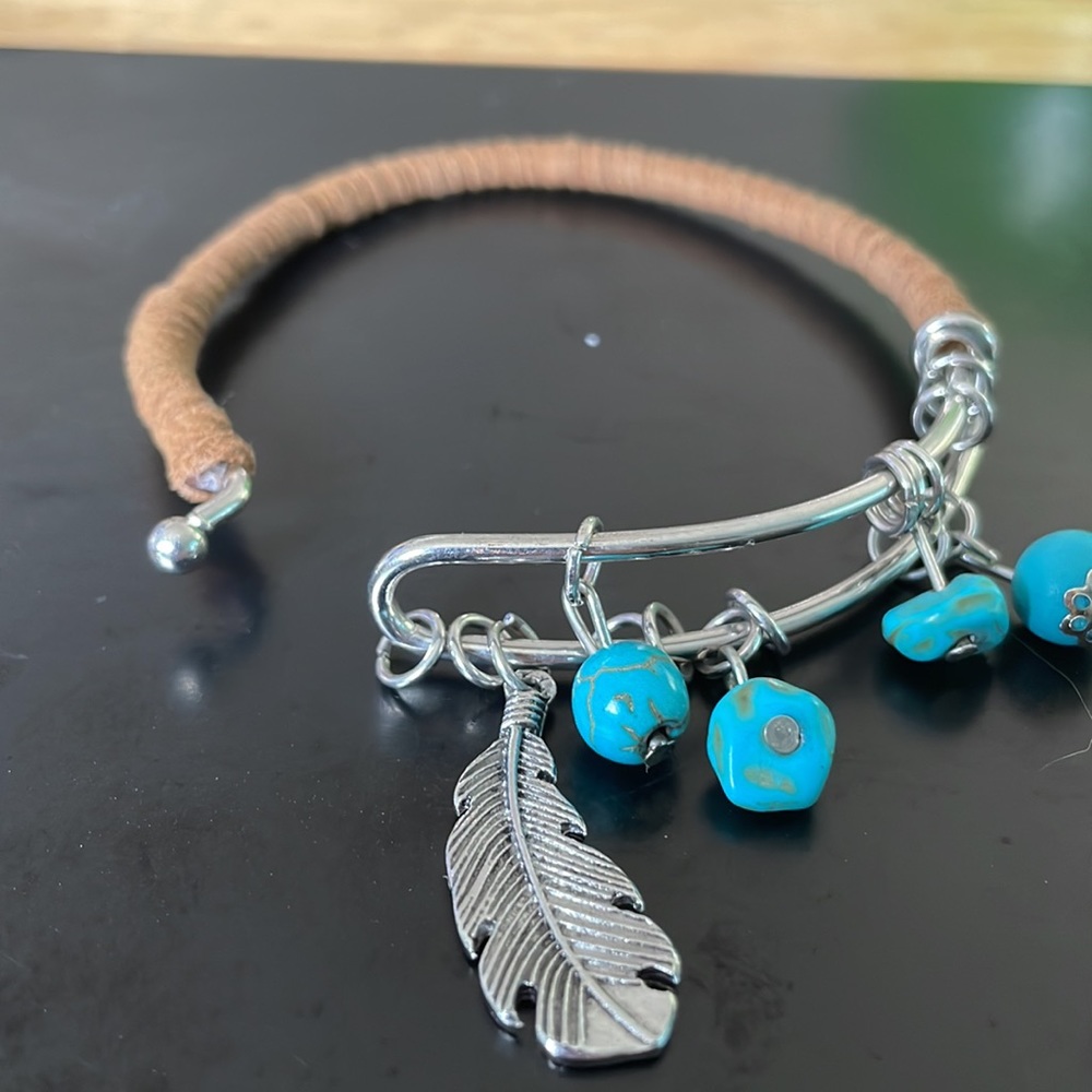 Bracelet - Picture 3 of 4